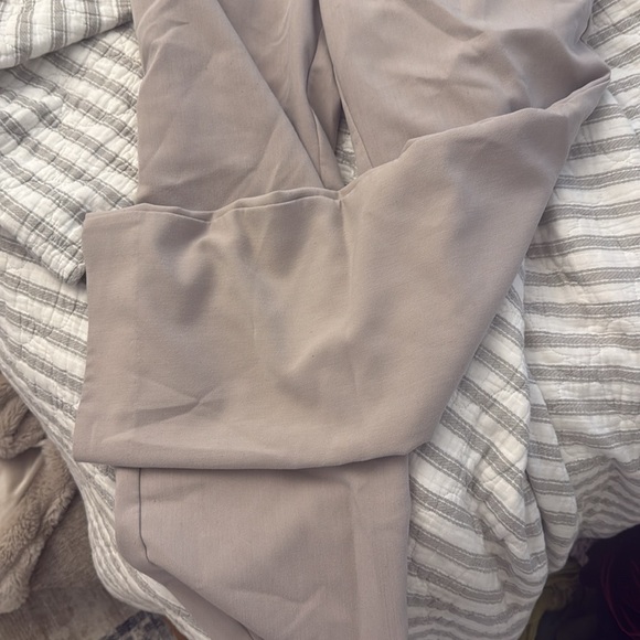 Tailored Relaxed Straight Pants - Picture 3 of 6